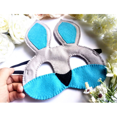 Bunny mask Ditte