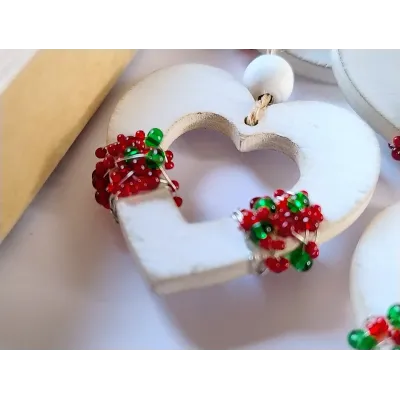 wooden-heart-with-beads-ditte-party-decorations-MP46-4